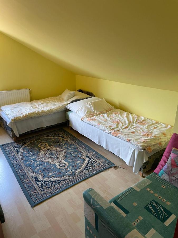 Horvath Vendeghaz Hotel Monosbel ภายนอก รูปภาพ