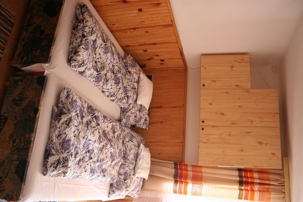 Horvath Vendeghaz Hotel Monosbel ภายนอก รูปภาพ